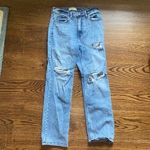 Abercrombie & Fitch The Ankle Straight Ultra High Rise Jean